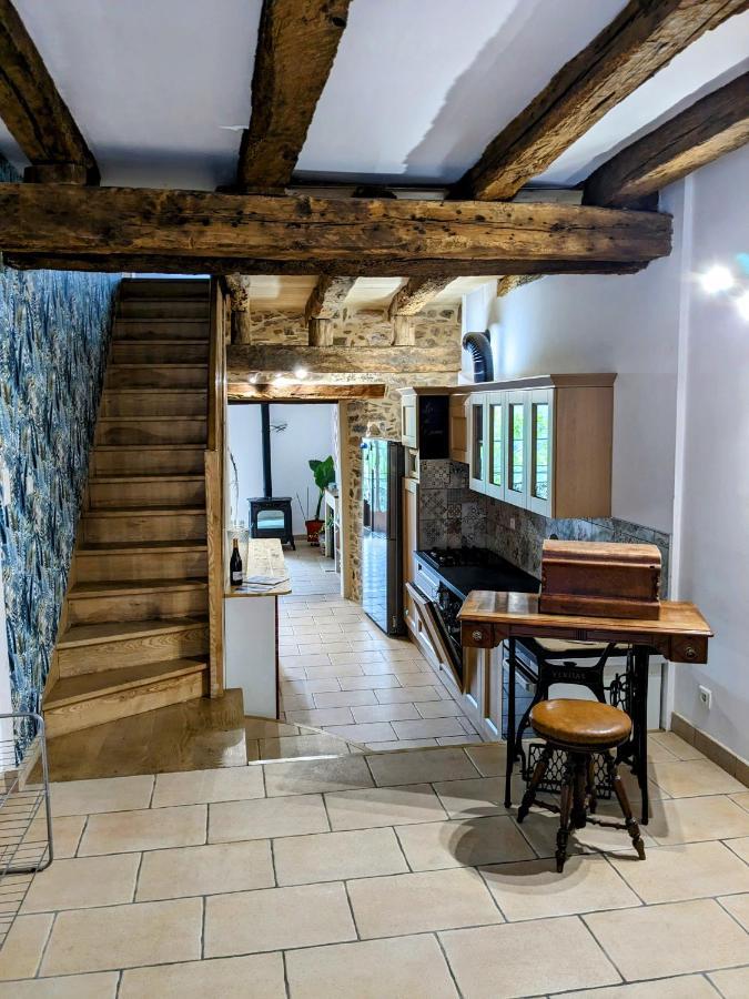 Le Quatorze, Au Coeur De Najac Villa Exterior photo