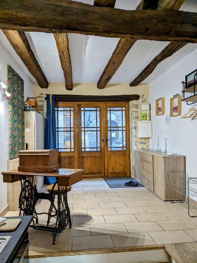 Le Quatorze, Au Coeur De Najac Villa Exterior photo